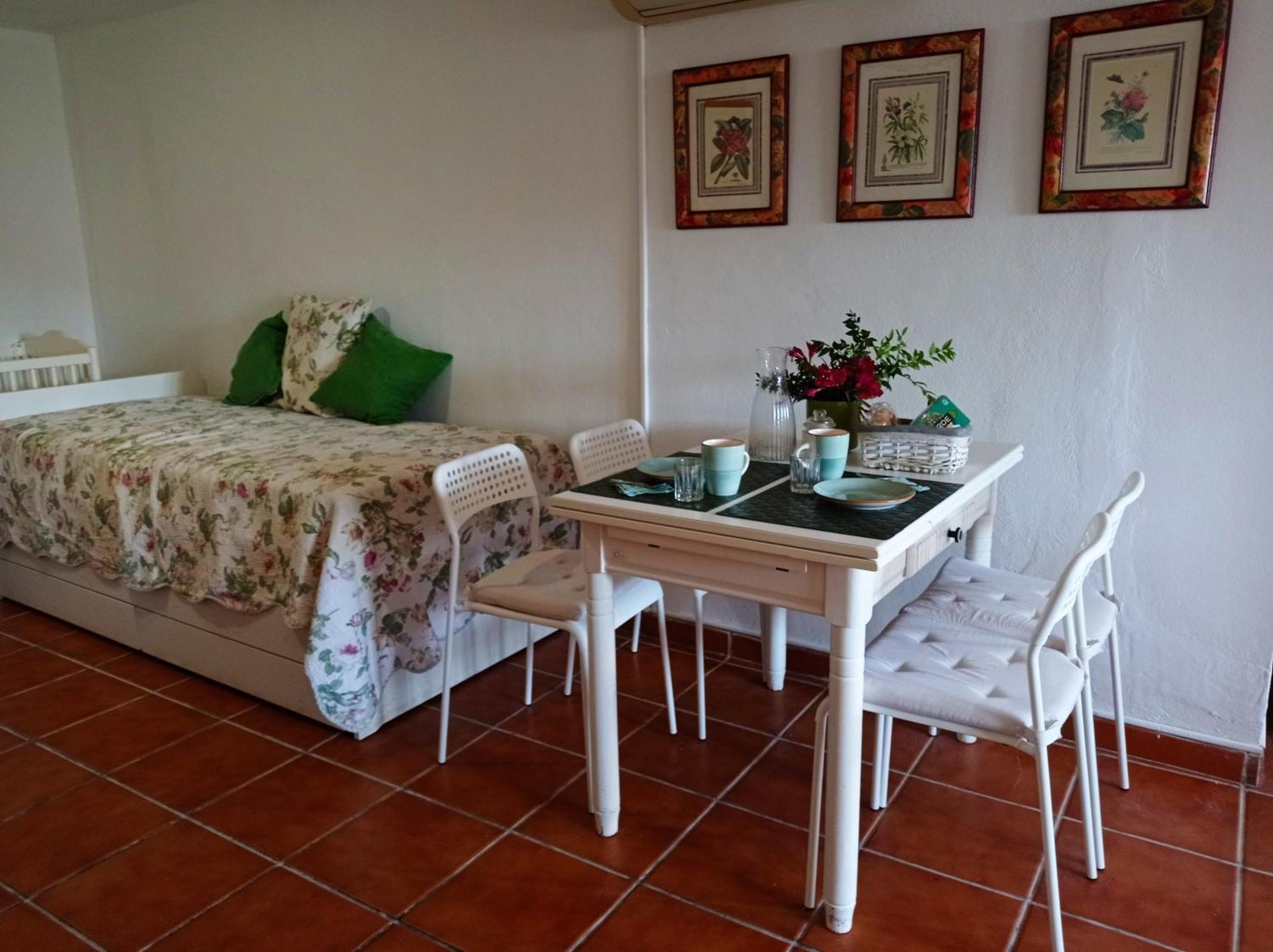 Apartamento-Estudio En Villa Con Piscina Малага Экстерьер фото