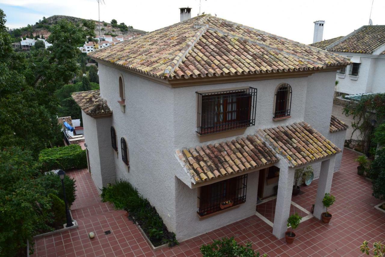 Apartamento-Estudio En Villa Con Piscina Малага Экстерьер фото